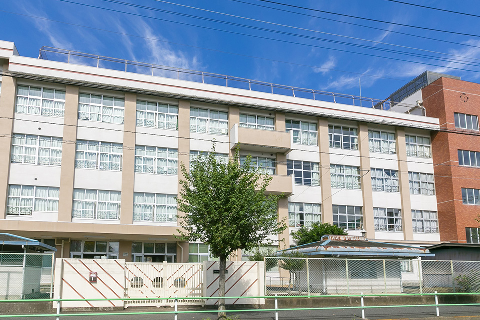 八王子市立高倉小学校